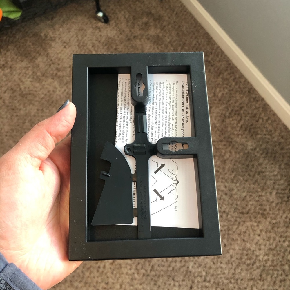5 picture frames - Picture 2 of 2